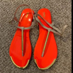 NWOT Mossimo sandals. Size 8.